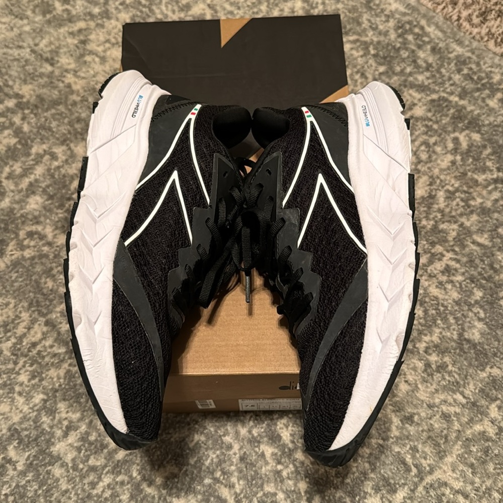 Diadora Mythos Blushield Volo 2 Glam Women’s 7.5
